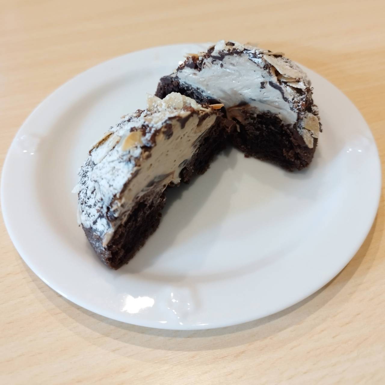 Food misterdonut godiva 2026 5