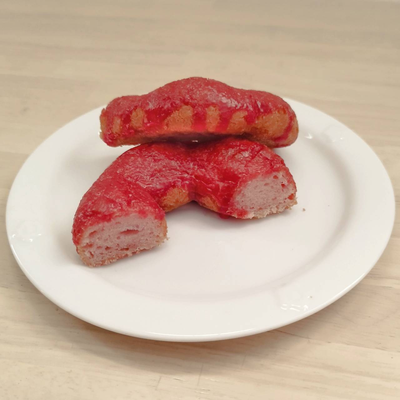 Food misterdonut sakura 2026